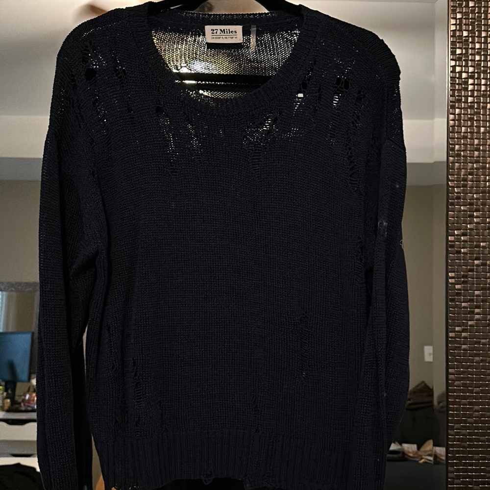 27 Miles Malibu navy distressed sweater never worn